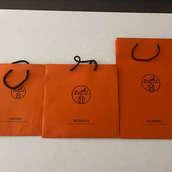 Hermès Shopping Bags - Picture 2 of 12